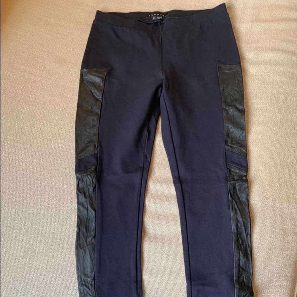 Theory.Leather.Liggensy with leather inserts, size XS.